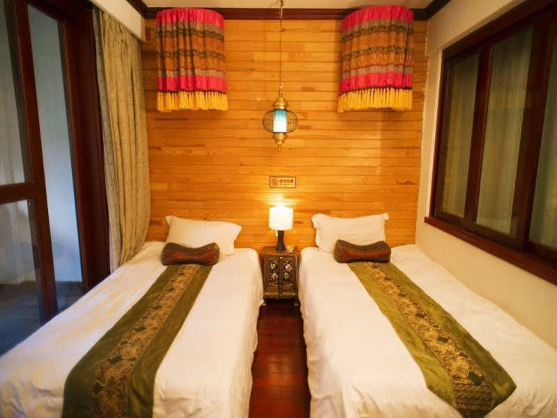 Xishuangbanna Elephanthome Boutique Guest House Esterno foto